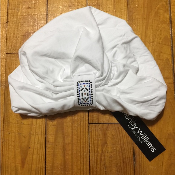 Wendy Williams Accessories - WENDY WILLIAMS Turban
